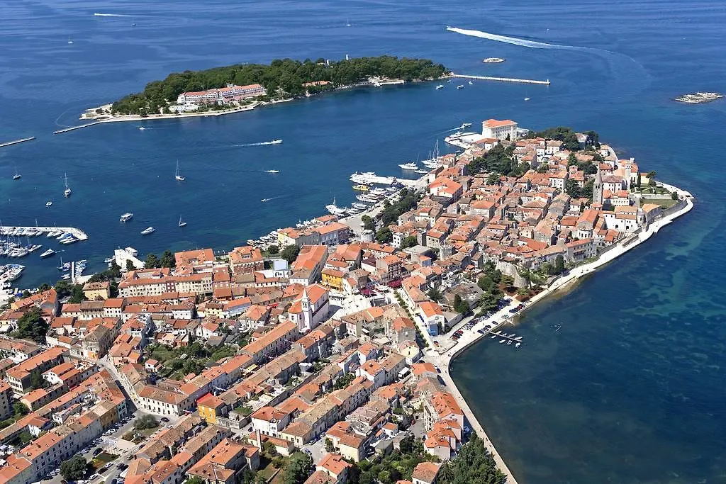Isabella Castle Apartment Porec 0*,